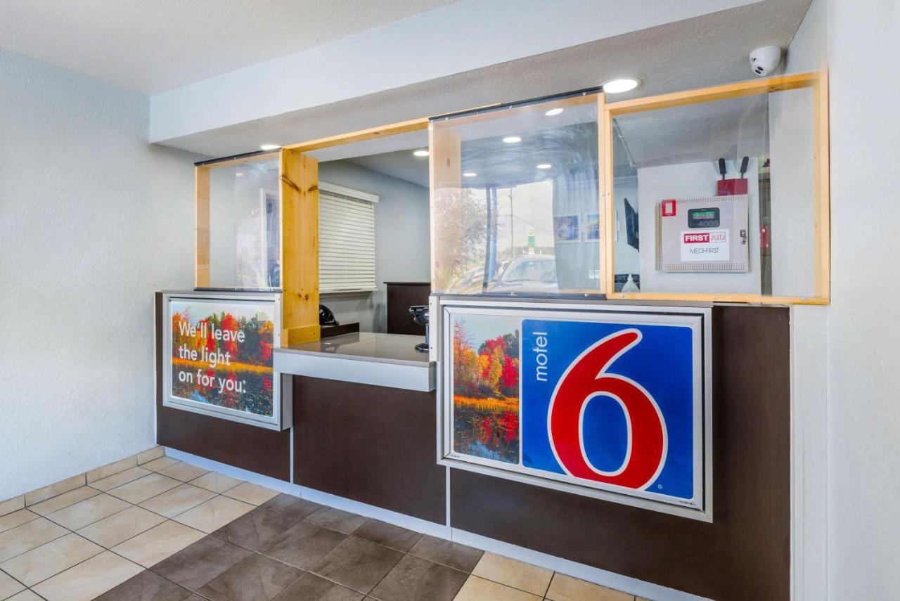 Motel 6-Sandston, Va - Richmond, Va Екстериор снимка