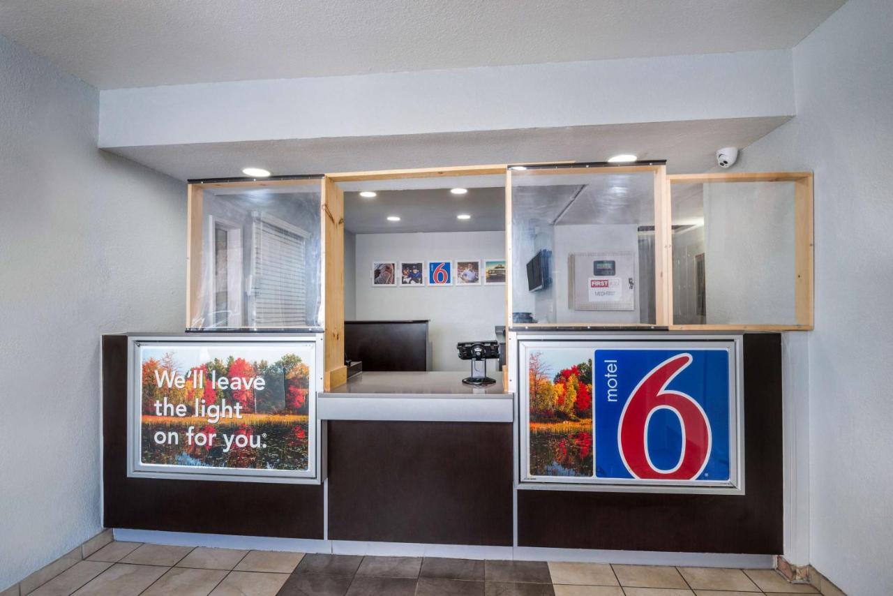 Motel 6-Sandston, Va - Richmond, Va Екстериор снимка