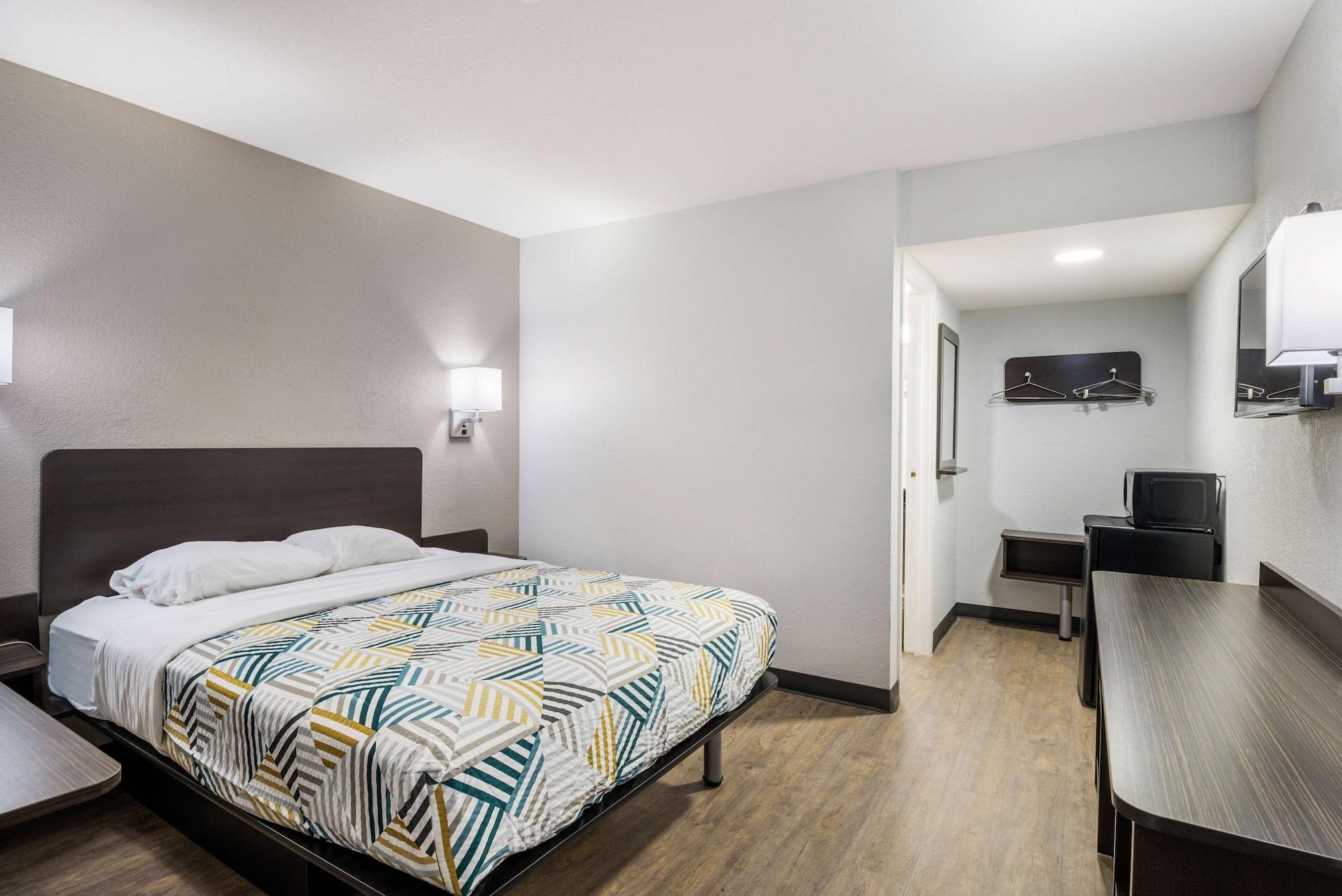 Motel 6-Sandston, Va - Richmond, Va Екстериор снимка