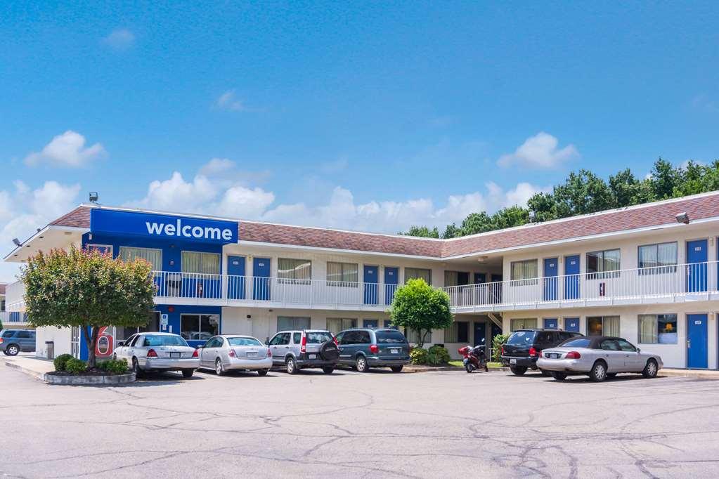 Motel 6-Sandston, Va - Richmond, Va Екстериор снимка