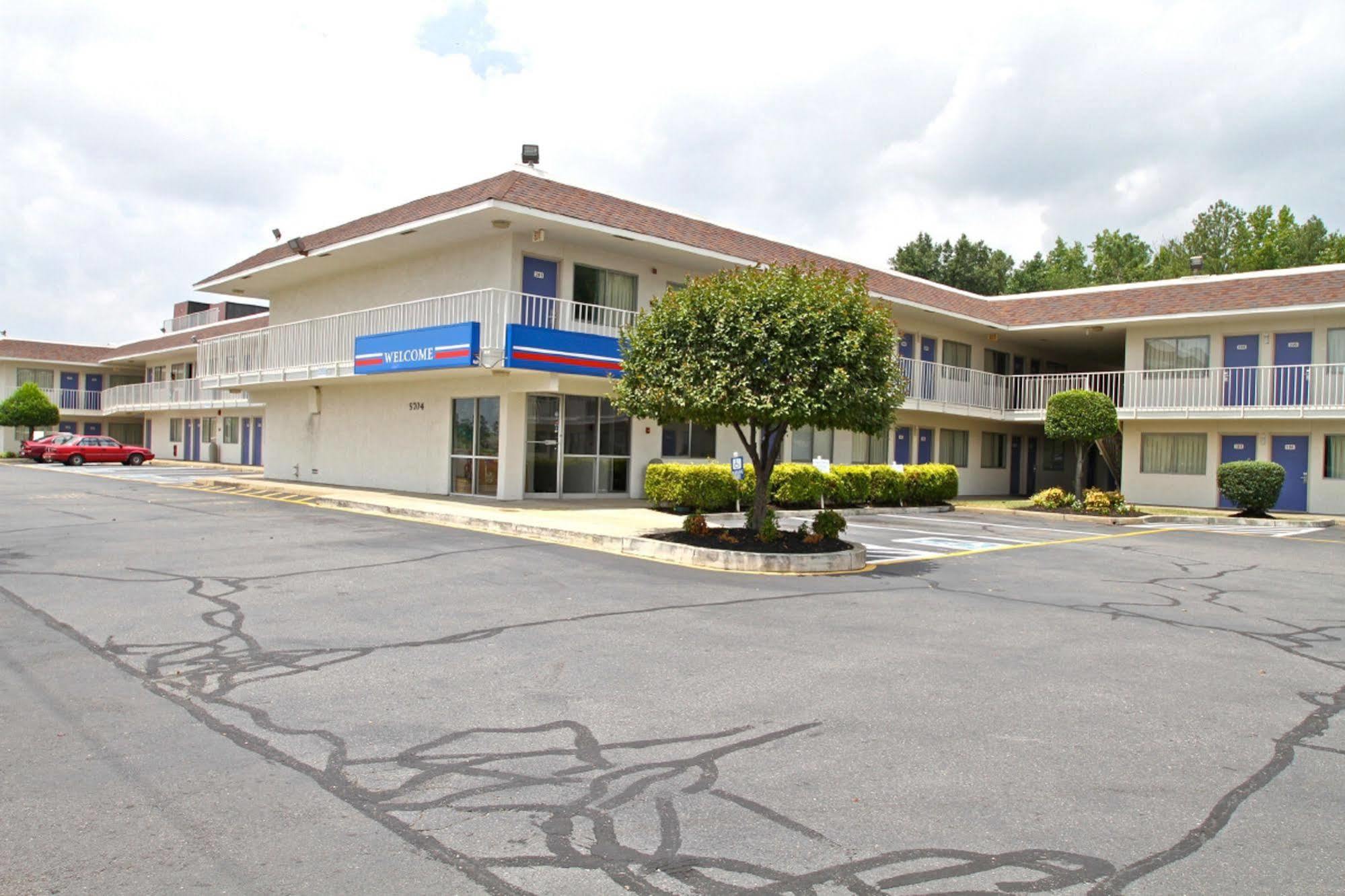 Motel 6-Sandston, Va - Richmond, Va Екстериор снимка
